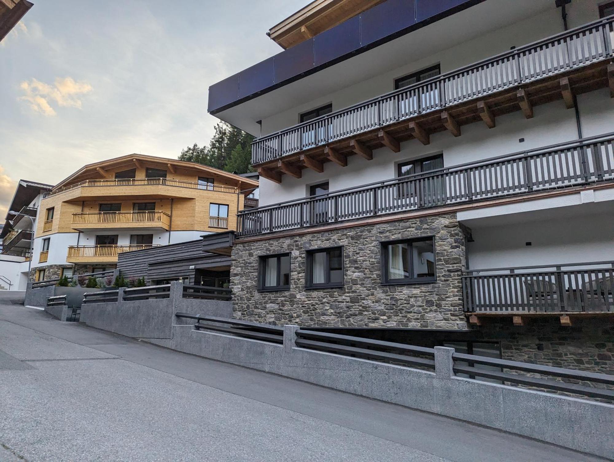 Arlhome Lodge - Zuhause Am Arlberg Sankt Anton am Arlberg Exterior photo